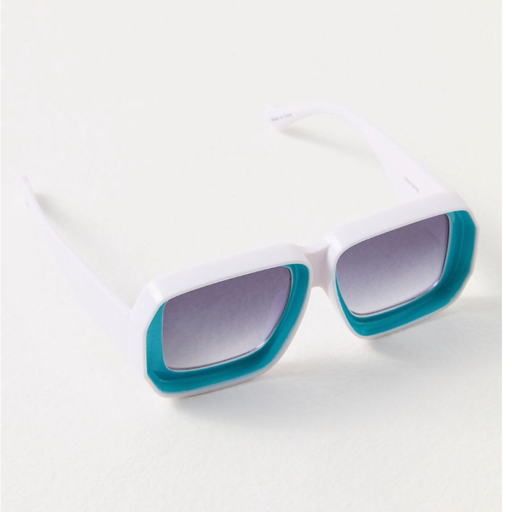 Very Tubular Sunglasses (Retro Vibe)